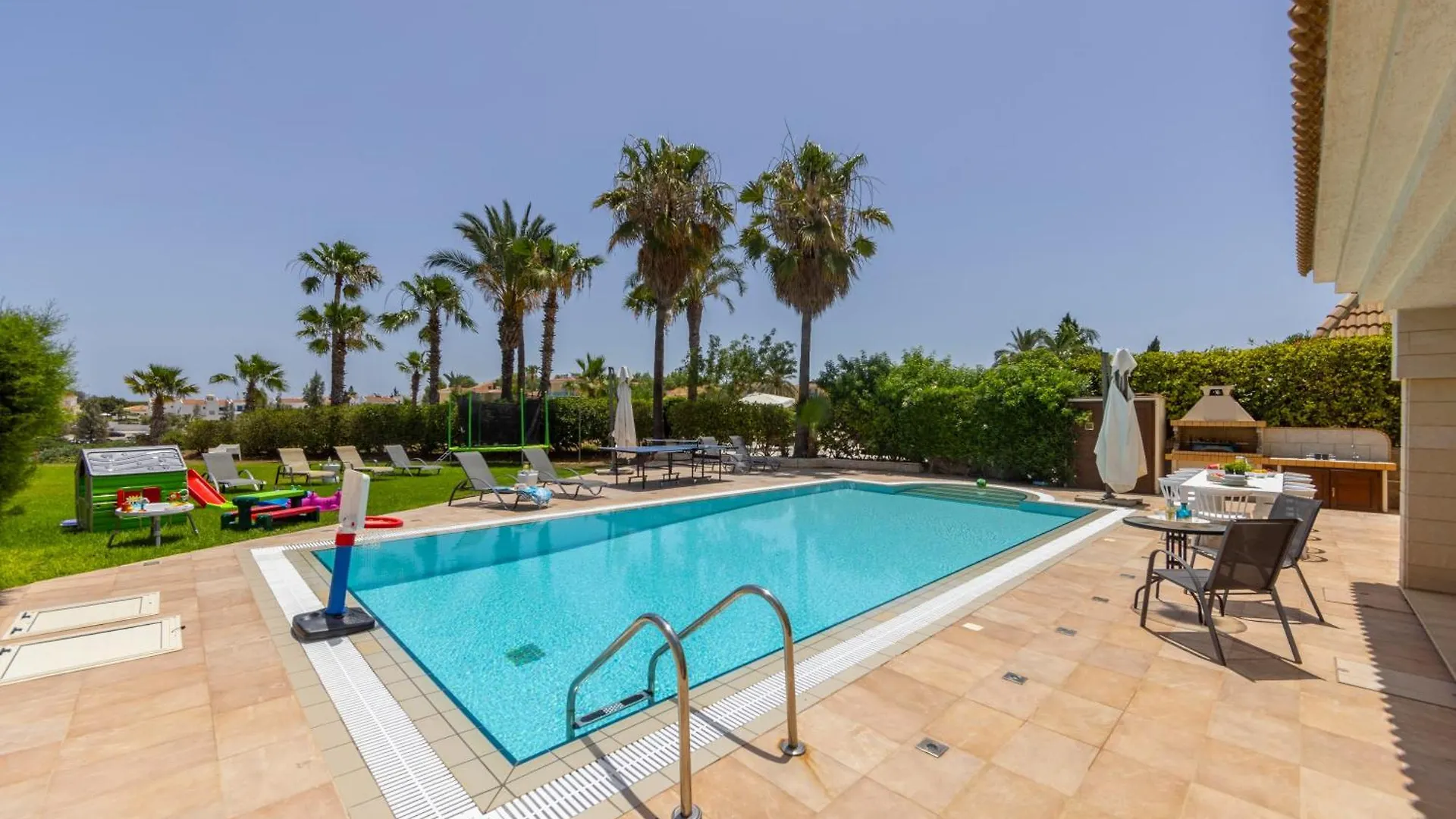 Sunnyvillas: 4Br Seafront Villa*Private Pool*Bw44 Protaras 0*,